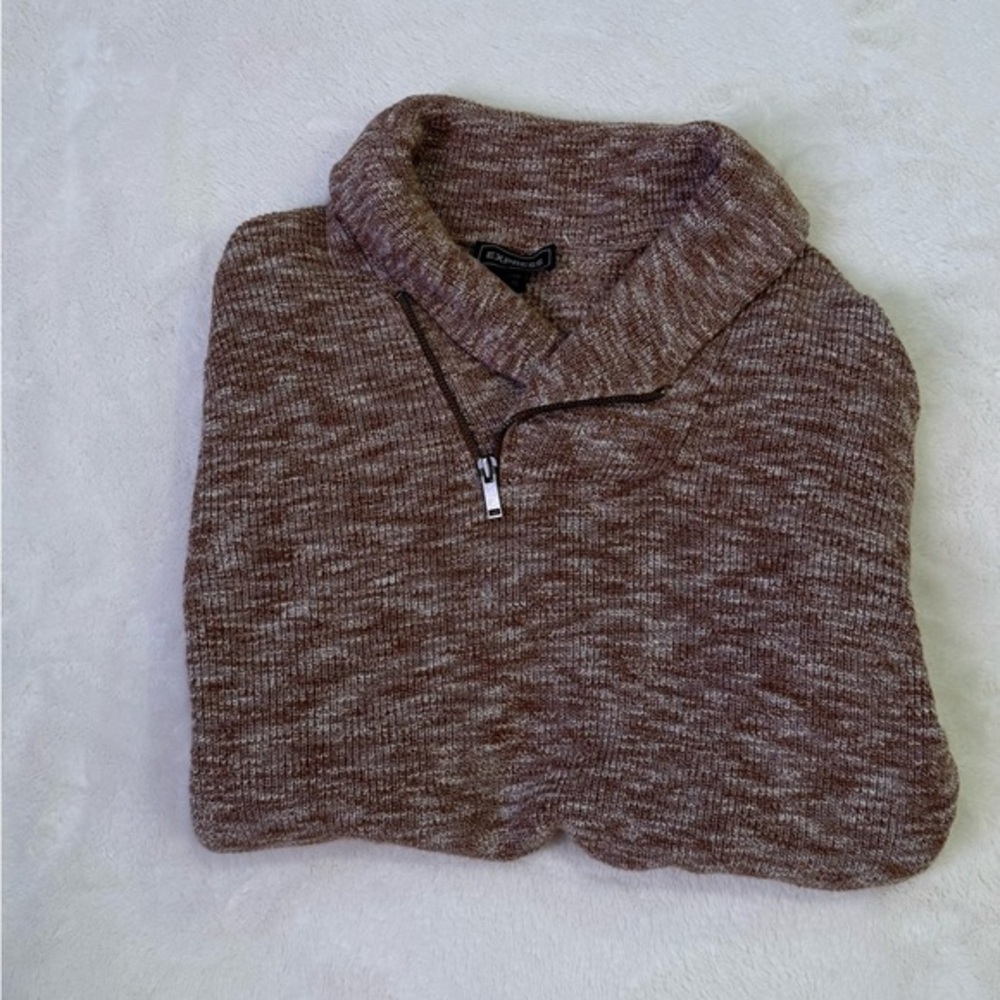 Express Turtleneck Sweater in Marled Brown